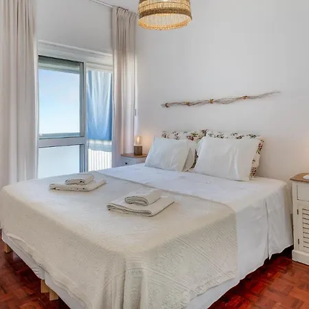 Getaway W/ Big Balcony By Lovelystay Faro